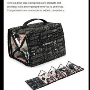 🌺 Mary Kay Roll Up Travel Make-Up/Toiletries  Bag